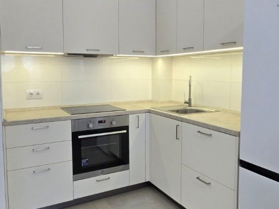 1.5 новобудова West Towers ,вул.Тлехаса Ужгород