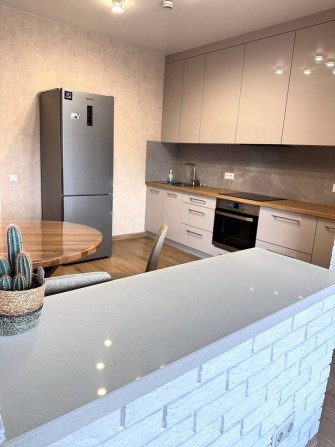 Стильна 2-х кімнатна квартира в ЖК Абрикос - фото 1