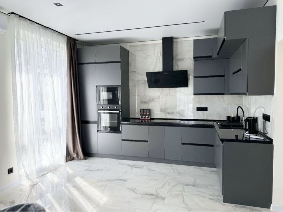 Оренда 2,5 кімнатної квартири в новобудові! Ужгород