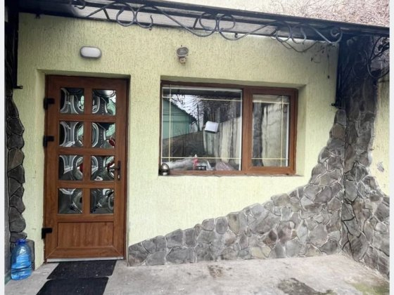оренда половину будинку САДГОРА 3 кімнати Черновцы