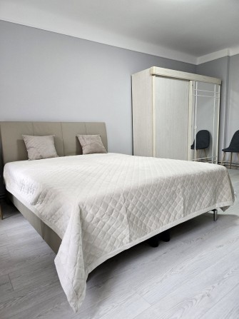 ПЕРША ЗДАЧА! Оренда 1 кімнатної, вул.ГАГАРІНА (центр) ВСЕ НОВЕ! вільна - фото 1