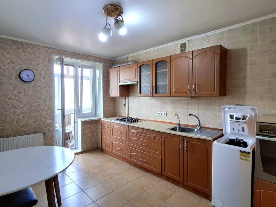 3-х кім. кв.  р-н Сєдова - "ДЕПОТ" - 9-та школа. Черкаси