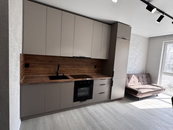 Оренда 1 кімнатної квартири Біля Монади Ужгород