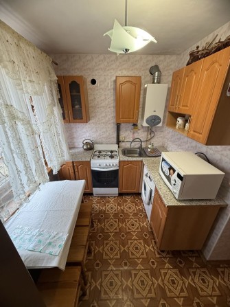 Двокімнатна квартира. Центр. Косметичний ремонт. - фото 1