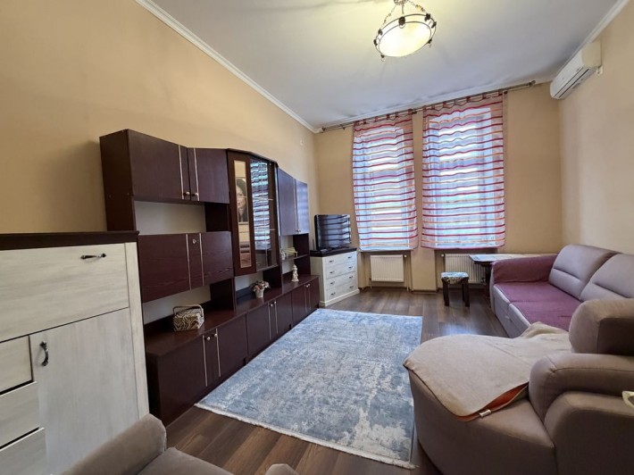 Здається 1 кімн квартира в центрі / пл. Філармонії/ - фото 1