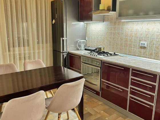 Оренда видової 3 к. квартири р-н  Dnipro Plaza Черкаси