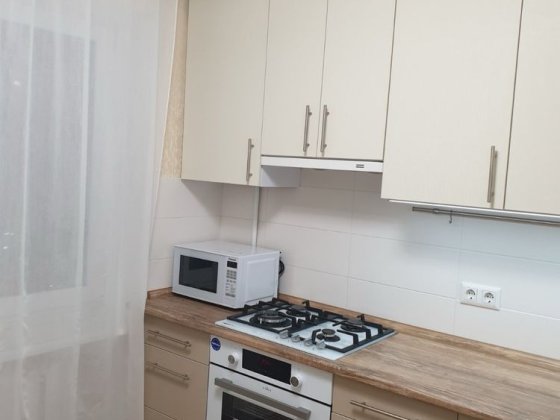 Оренда чудовоі 1 квартири площа 700 річчя Черкаси