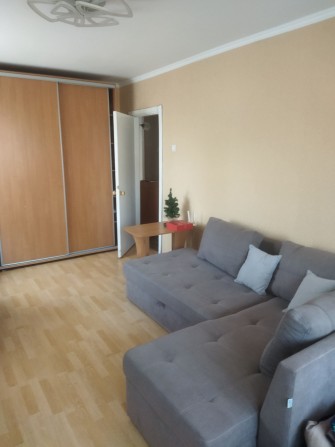 Здам 2-к на Захисників України Світло не вимикають - фото 1