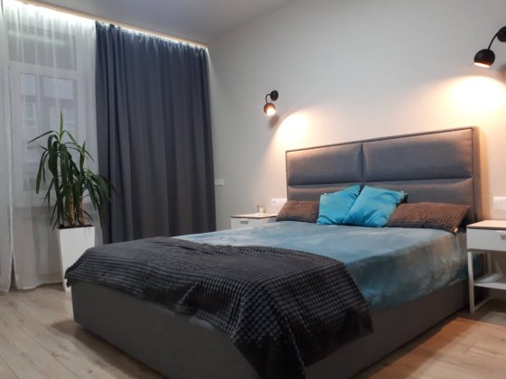 Оренда  ЖК "Династія" власник 2х кімнатна 23/26 поверх. 54 м2.
вул. Ва Киев