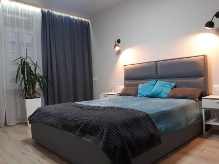 Оренда  ЖК "Династія" власник 2х кімнатна 23/26 поверх. 54 м2.
вул. Ва - фото 1