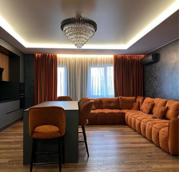 Оренда стильної 2-х кімнатної. вул. 8 Березня 48 а - фото 1