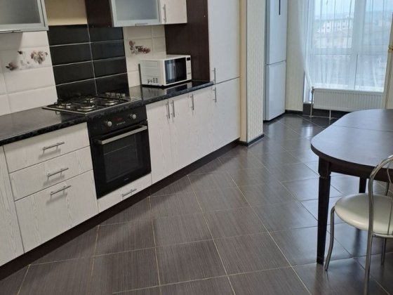 Замостя 1 к реальна Вінниця