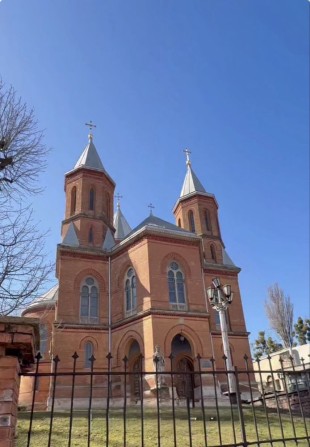 Здається 2-км квартира навпроти Вірменської церкви - фото 1