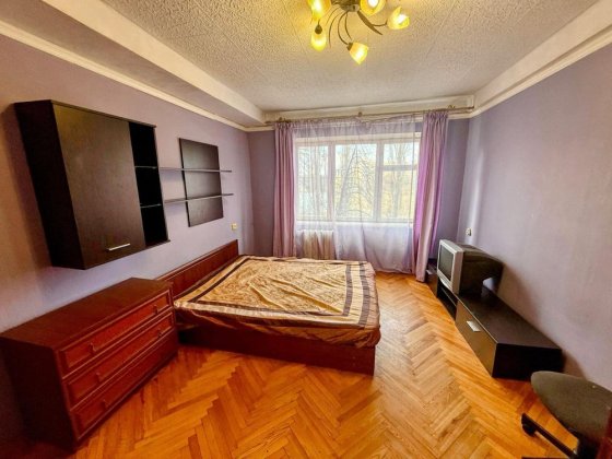 2к квартира від власника біля Дарницького вокзалу Київ