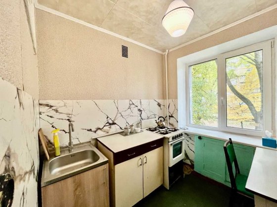 ОРЕНДА 1-кімнатної квартири в р-ні Левка Лук`яненка Чернігів