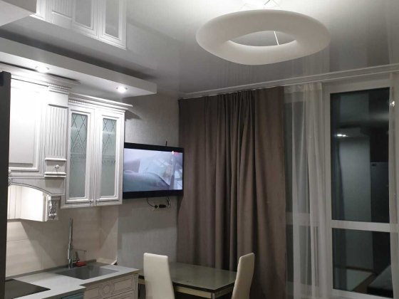 М. Дорогожичі-15 хв, ЖК Науковий, Петропавлівська. Студія. Генератор Киев