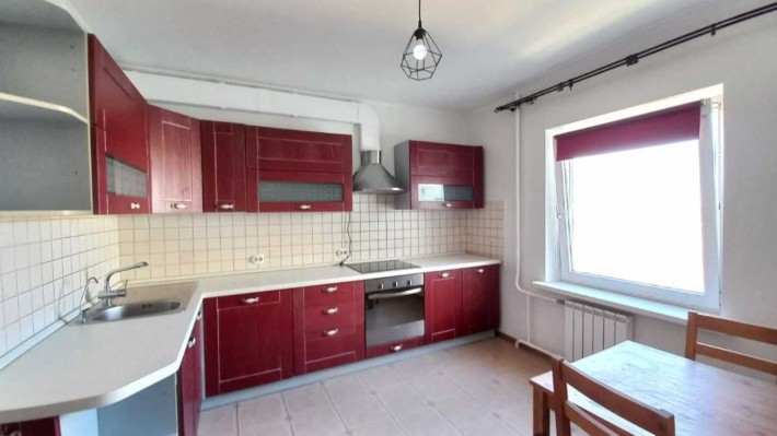 Оренда 2к квартира Вул. Ернста 6 Солом'янський р-н - фото 1