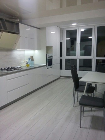 Здам з гарним ремонтом 1-но кімн кв , новобудова.вул. Шевченка - фото 1