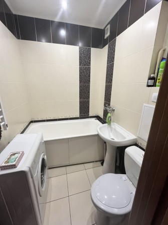 Здам 1- но кімнатну квартиру в центрі міста - фото 1