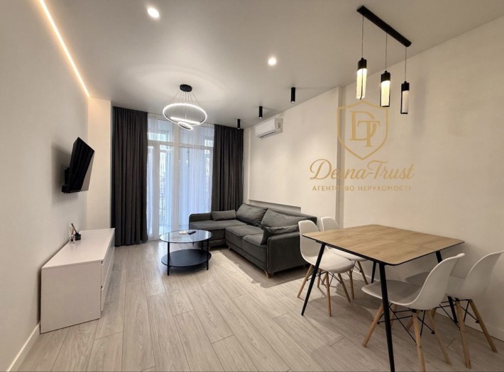 Оренда  2к кв 80м2 в жк Комфорт Таун - фото 1