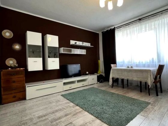 Оренда 2к. двоярусної квартири на Оболоні, метро Мінська