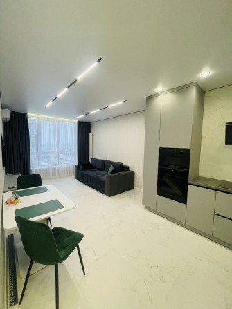 ЖК Варшавский 2, аренда 1 комнатной 48 кв.м.,Евроремонт, Подольский - фото 1