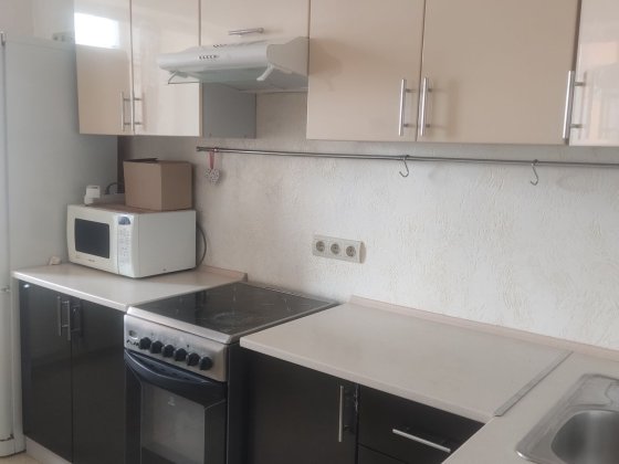 Оренда 2х.кім. квартири Богатирська 6 А Киев