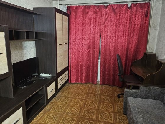 Оренда квартири-гостинки в Пентагоні