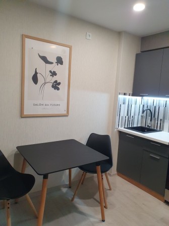 Сдам свою 2-к.центрХорт.р-н - фото 1