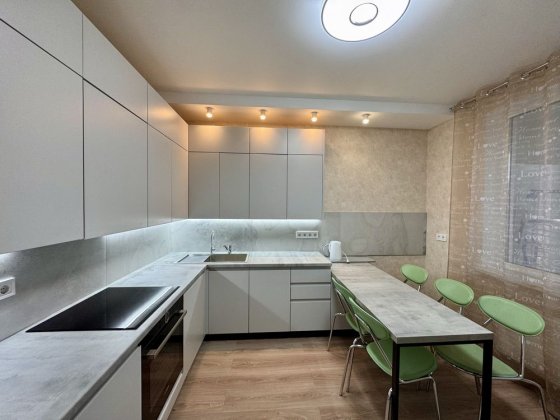 Аренда 3-к квартиры в Голосеевском районе!ВДНХ/метро 5 мин! ЖКАвангард