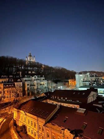 Видова 3-кімнатна, Ігорівська, 2/6. М. Поштова площа - фото 1