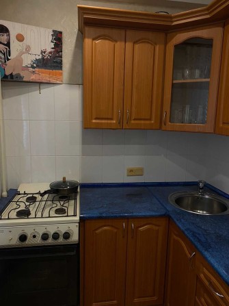 Сдам 1 ком. по ул. Дмитрия Апухтина (бывш. Матросова). - фото 1