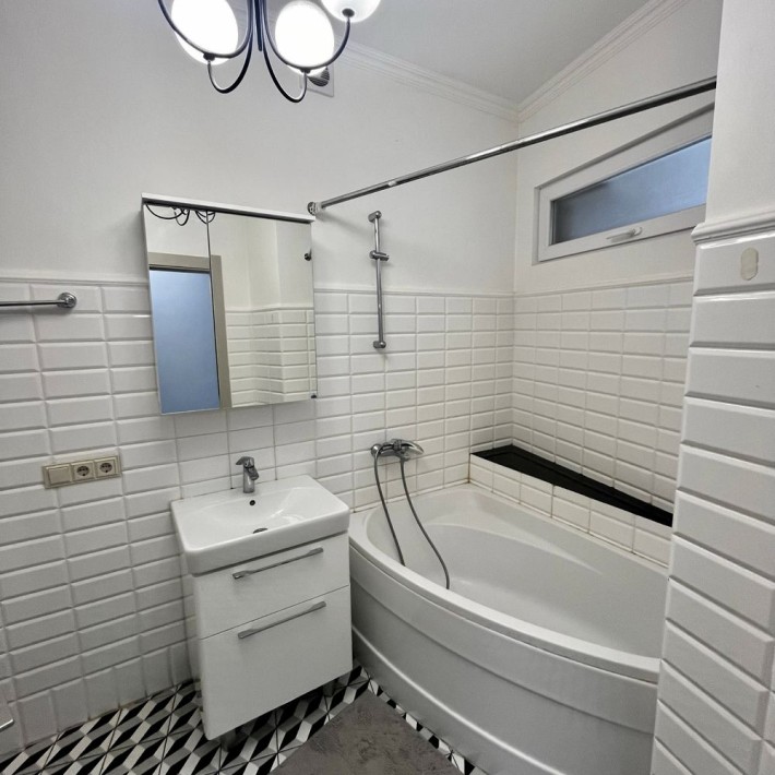 Сдам 3к квартиру 84м2 в центре. Яворницкого Карла Маркса Мономаха - фото 1