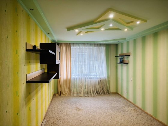 Сдам 2х комнатную квартиру на Космосе Запорожье