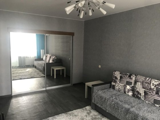 Здається 1кв Піски( Південний) Запорожье