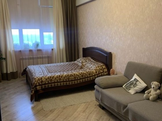 Оренда евро двушки,Хоткевича 8,Генератор, Дніпровський район