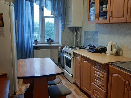 Сдаю 3к  квартиру   с Агв в центре , возможно на короткий  срок Кропивницкий