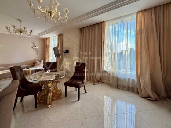 2-кімнатна  ЖК Парус | Перша лінія Дніпра | Генератор | Оболонь Киев