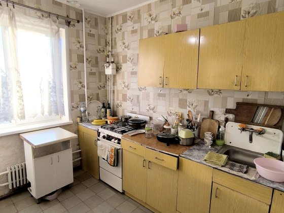 Сдаётся 1 комн кв-ра 15мкрн Хортицкий р-н Запоріжжя