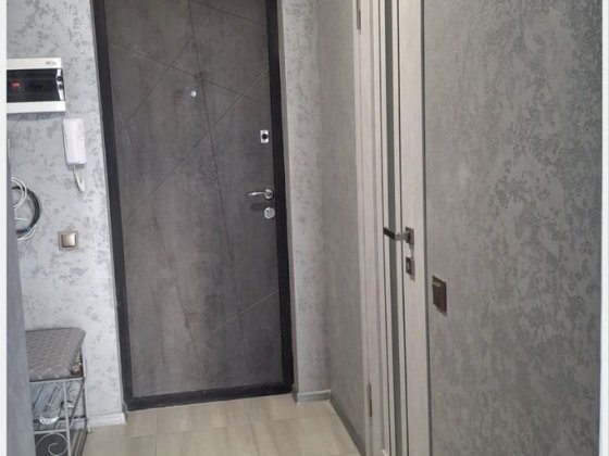 1 кімнатна квартира з гарним ремонтом на Замості.