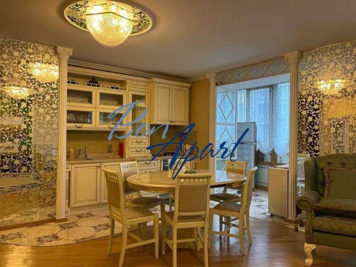 3к., ЛИПКИ, вул.Шовковична, 900 дол. БЕЗ КОМІСІЇ! - фото 1