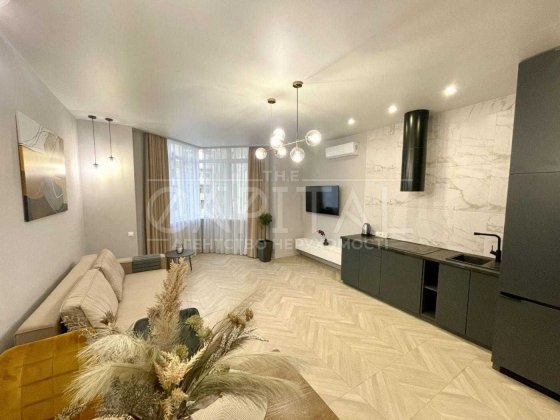 1к . велика квартира   57 м2 в ЖК Дельмар, Новопечерські Липки Киев