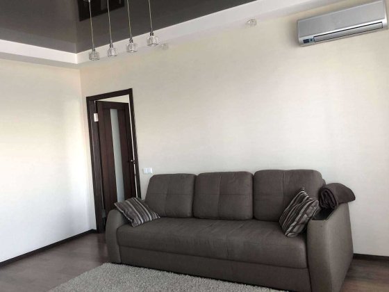 Оренда двокімнатної квартири , вул. Січеславська Набережна 37 Днепр