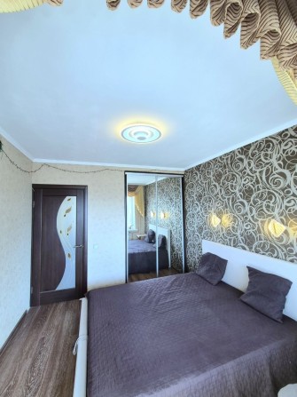 Оренда 3к.кв на Пісках, вул. В. Українця ; Здається вперше - фото 1