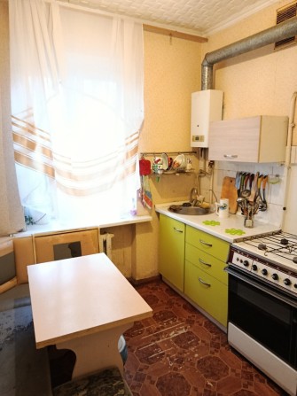 Сдам 2 комн. Для командировочных.Днепровский район - фото 1