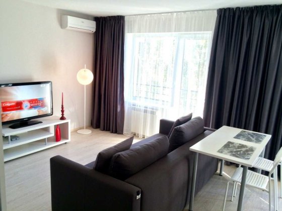 Довготривало сучасна студія , Печерськ