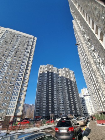 Здам в оренду 1-к квартиру, 47 кв м, поверх 17 - фото 1