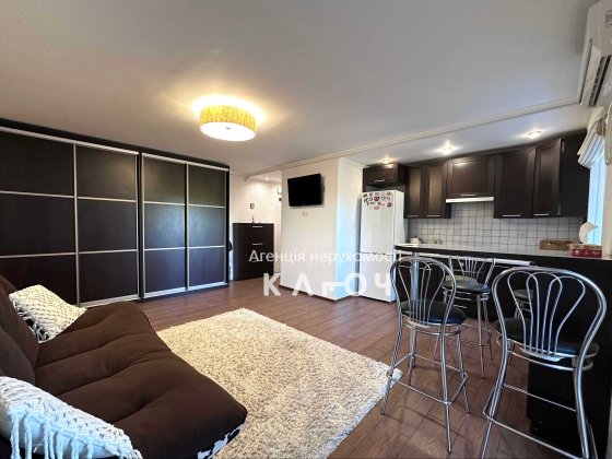 Оренда 2к квартири на вул. Є.Маланюка, 5 хв від ЦЕНТРА!