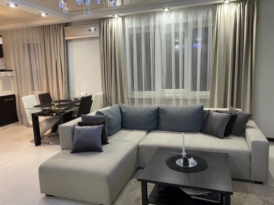 Оренда 2х кімнатної квартири у Комунарському р-ні (Чумаченко 34) Запоріжжя