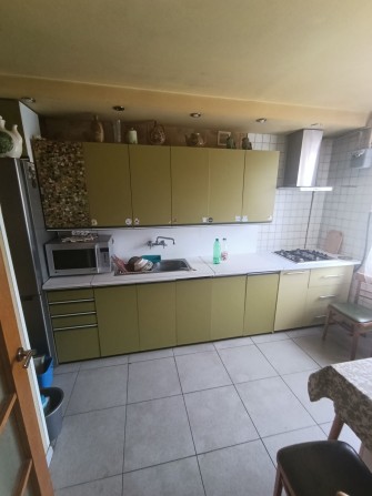 Здається 4 кімнатна квартира на Келецькі. - фото 1